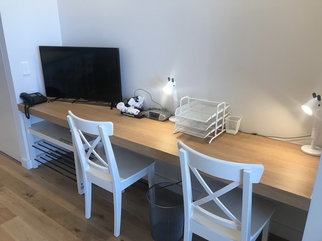 Furnished new apartment for short term rental Doncaster