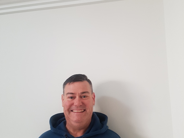 Dave is looking for a room in Perth