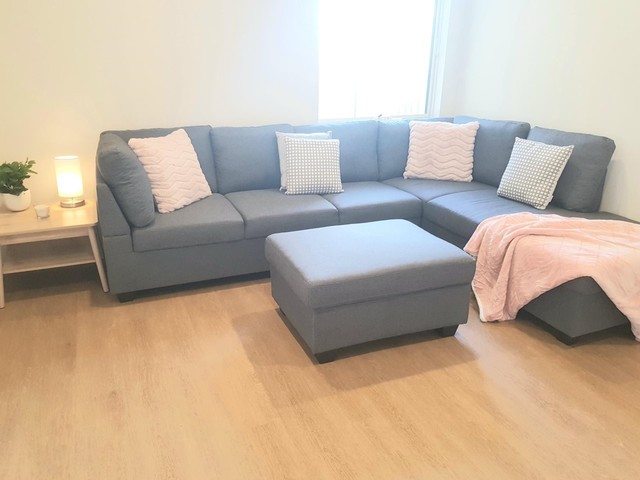 2 ROOMS TO LET FOR MATURE SINGLE FEMALES IN ALKIMOS