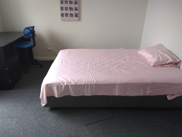 Room For Rent Niddrie