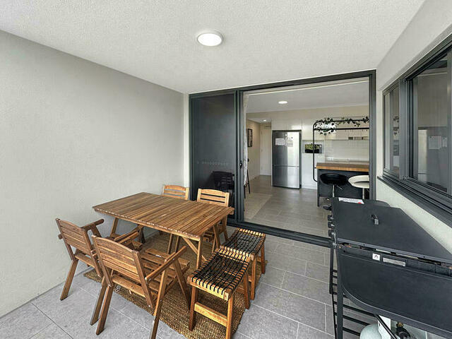 Chevron Gem - Furnished with views