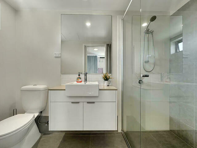 Chevron Gem - Furnished with views