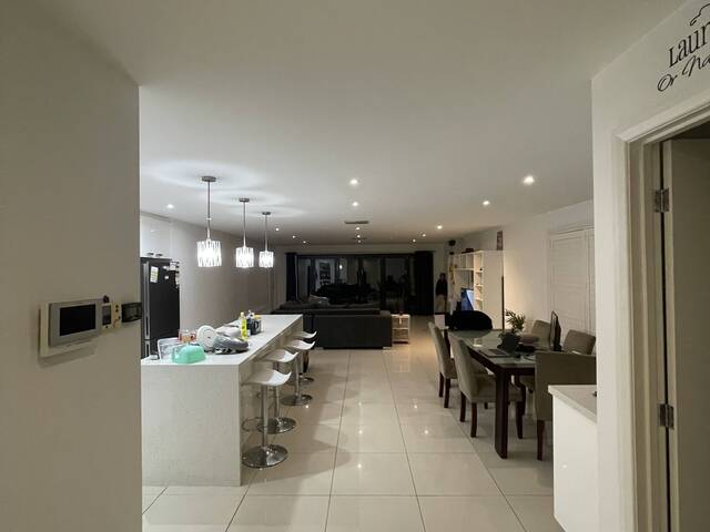 4 bedrooms, 3 bathrooms, 2 living rooms and a pool