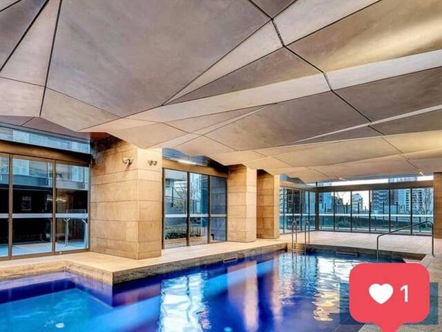 $250/week Female Share Room in CBD