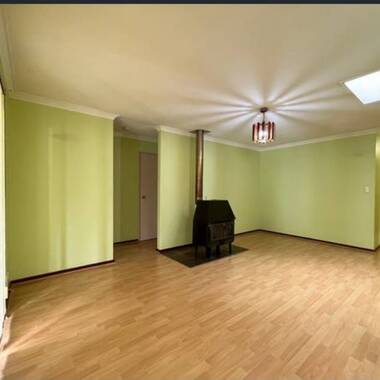 Two rooms and own bathroom LEEMING