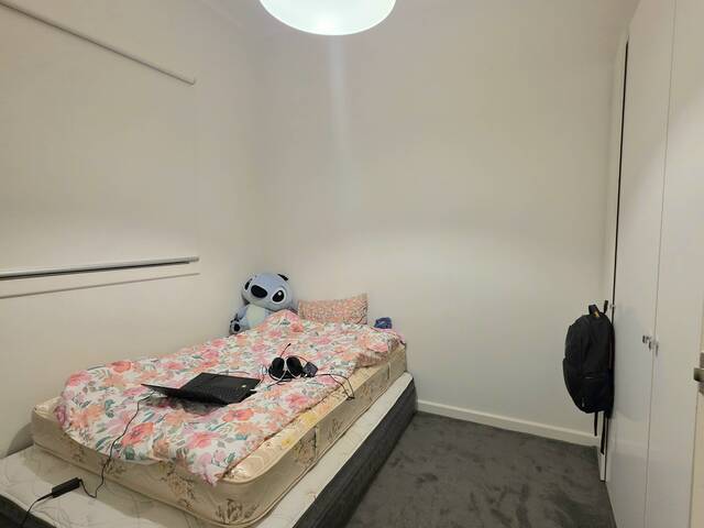 Room for rent in Brighton east