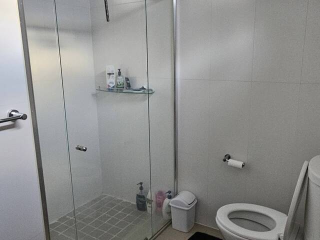 Northbridge big and bright room