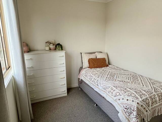 Room Available in Wynnum West – Flexible Terms | Furnished or Unfurnished
