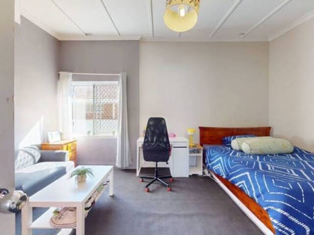 EASY CARE & AFFORDABLE CITY STUDIO APARTMENT