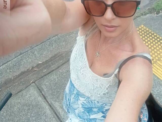 Vanessa is looking for a room in Sydney