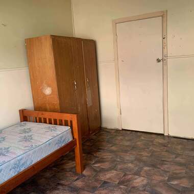 Cosy private and secure room