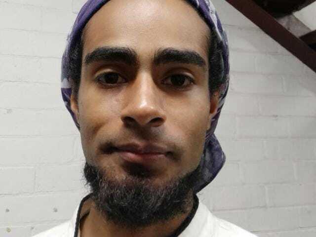 Rafael is looking for a room in Perth