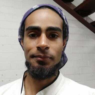 Rafael is looking for a room in Perth