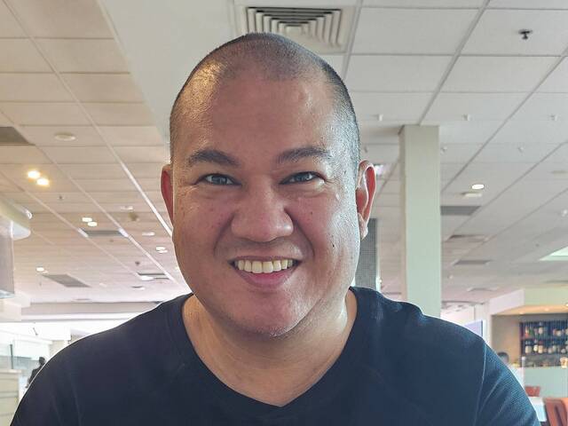 Jaime is looking for a room in Forest Lodge