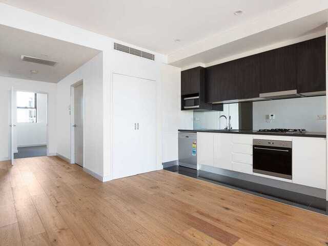 North-Facing 2B2B1P Apartment with Expansive Sundeck | Alexandria