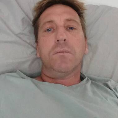 Dean is looking for a room in Perth