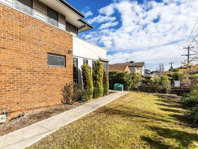 Room for rent - Oakleigh South