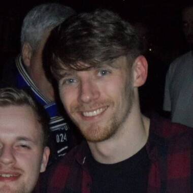 Sam O'neill is looking for a room in Fremantle