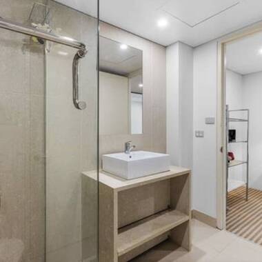 Beautiful studio apartment available for an inspections