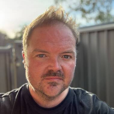 Chris is looking for a room in Baulkham Hills