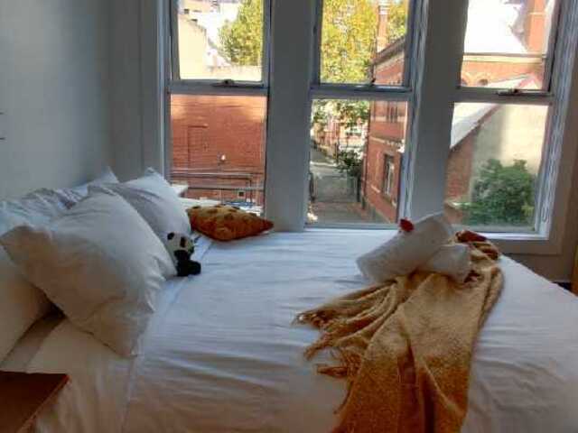 Beautify presented studio apartment Carlton Melbourne